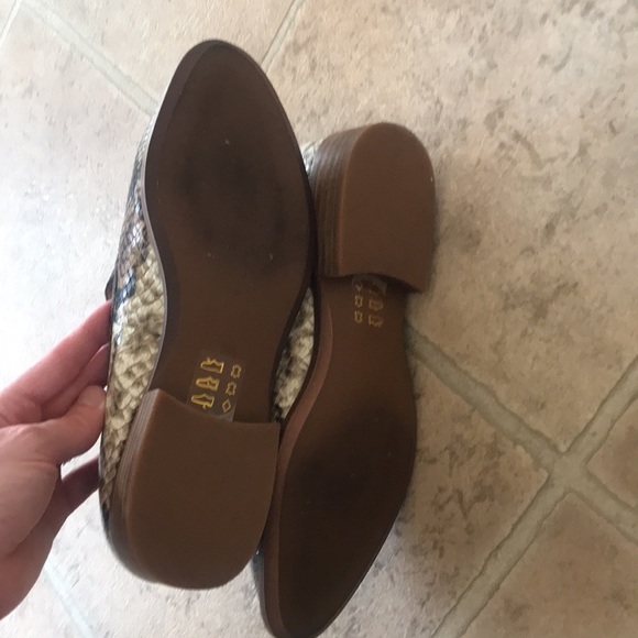 Madewell embossed loafers - Picture 2 of 6
